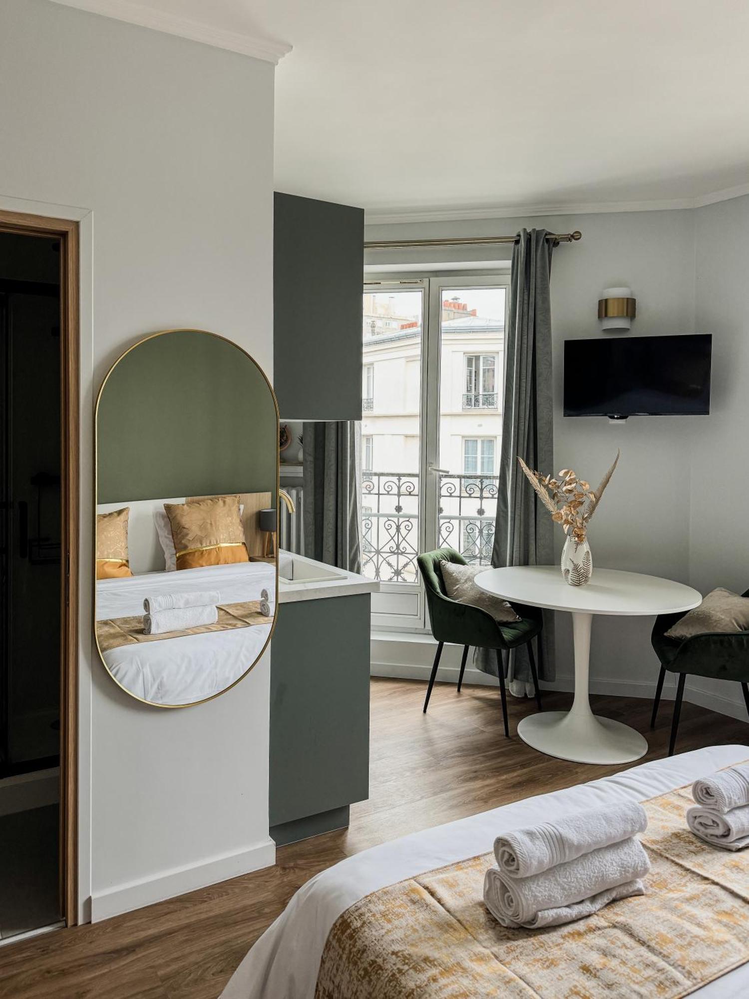 Studio De Charme Parisien Levallois-Perret Exterior foto